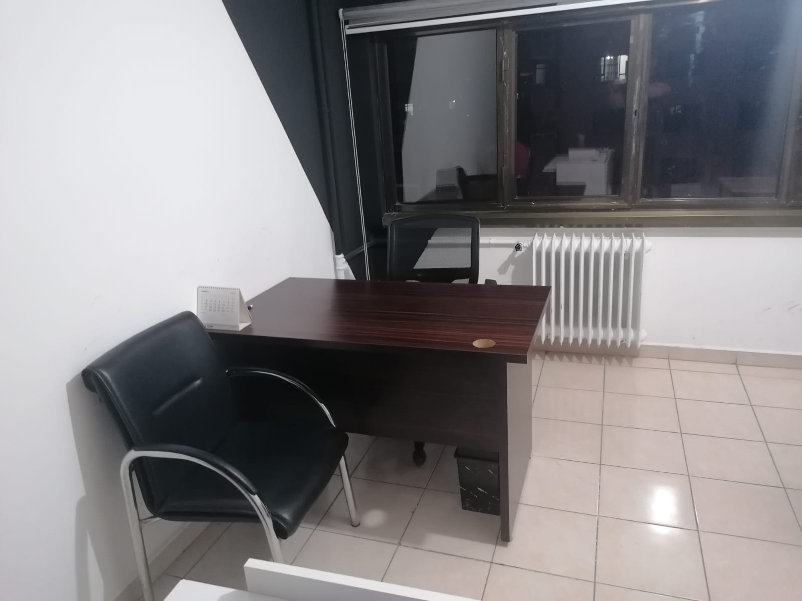 İKİNCİ EL BÜRO MOBİLYALARI